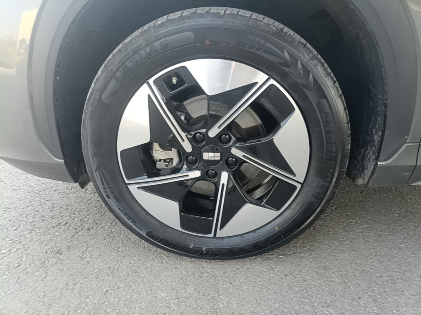 Geely Galaxy E5 2026 Model 610km Exploration+ Edition — снимка 10