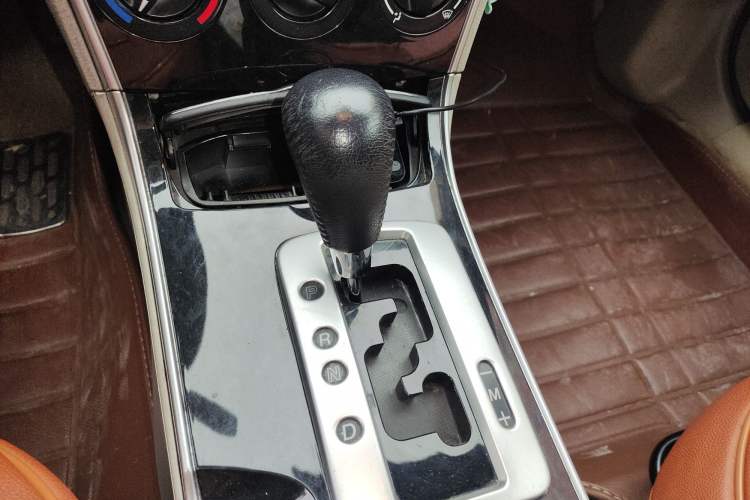 Used Mazda 6 2011 2.0L Automatic Fashion Edition
