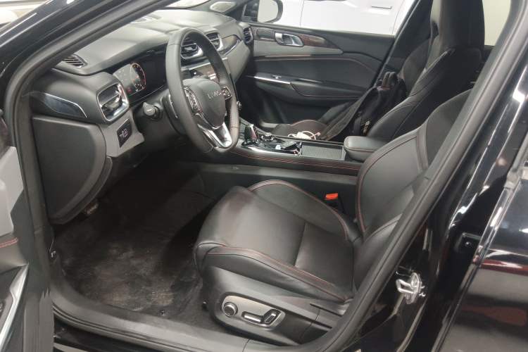 Used Lynk & Co 03 2020 1.5TD DCT JingPro Edition Left Front Seat