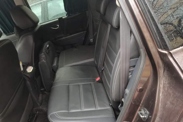 Used Renault Koleos 2014 2.5L 4x4 Comfort Edition Left Rear Seat