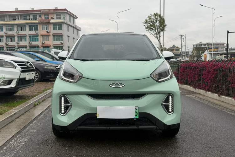 Used Chery QQ Little Ant 2022 Sweet Pink Edition Half-Sugar Version Lithium Iron Phosphate 29.2 kWh 30 kW 301 km Front