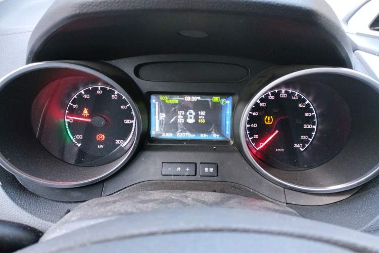 Used BYD Yuan New Energy 2018 EV360 Smart Connect Cool Edition
