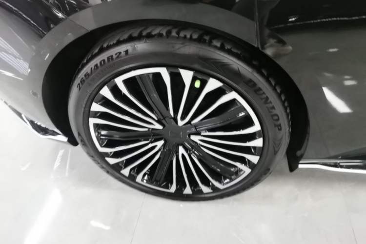 Used Avatr 12 2024 650 Three-Laser All-Wheel Drive GT Version
