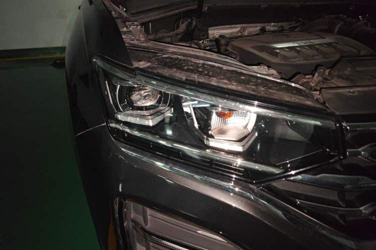 Used Volkswagen Tayron 2019 330TSI Two-Wheel Drive Luxury Model China VI Standard