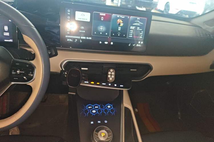 Used Geometry A 2021 Pro Enhanced High-Efficiency Range Version 600 km A600 Cubic Edition