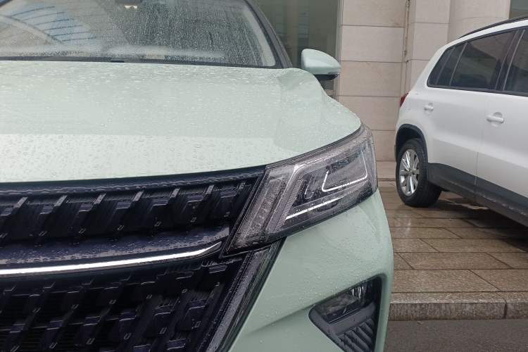 Used Wuling Asta 2021 1.5T CVT Starlight Edition
