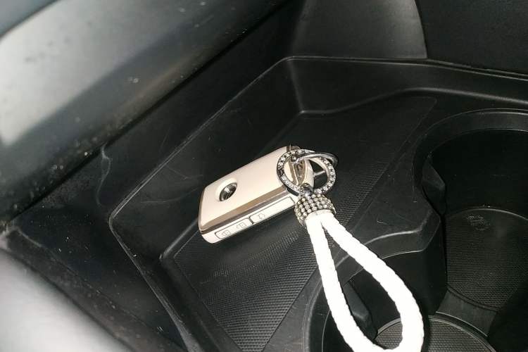 Used Mazda Mazda 3 Axela 2020 1.5L Automatic Luxury Version
