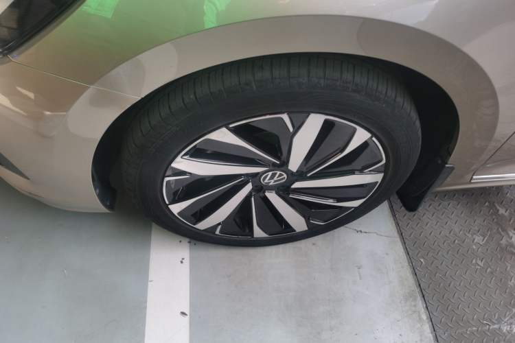 Used Volkswagen Passat 2022 330TSI Elite Edition Custom Version