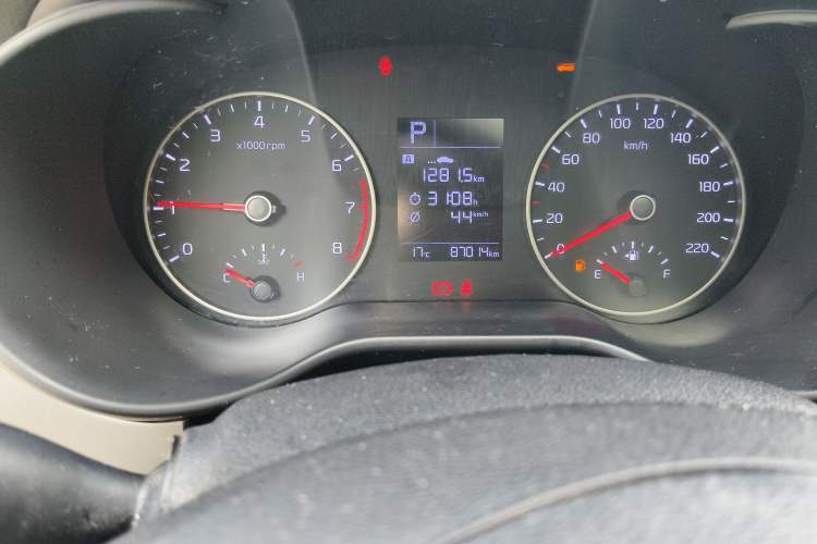 Used Kia K2 2017 Sedan 1.4L Automatic Transmission 15th Anniversary Special Edition GLS
