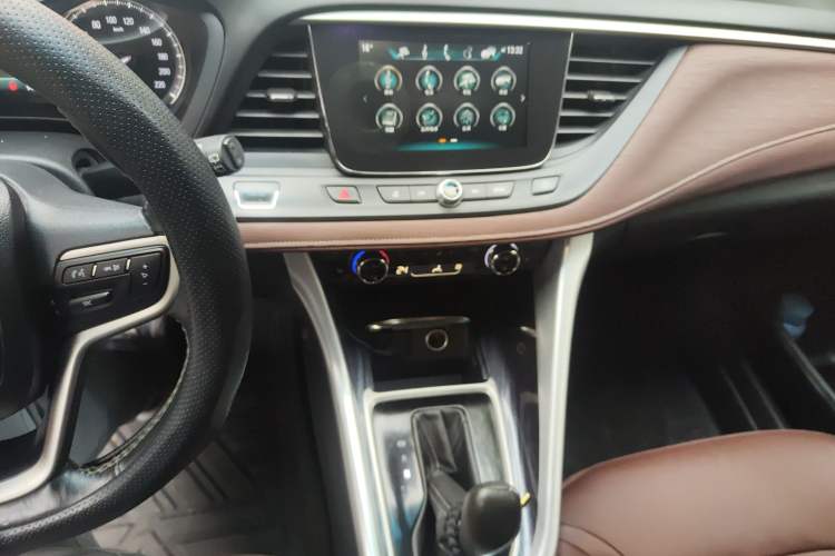 Used Buick GL6 2019 18T 6-Seater Connected Luxury Version China V Standard
