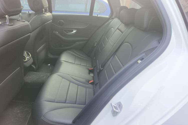 Used Mercedes-Benz C-Class 2015 C 200 station wagon