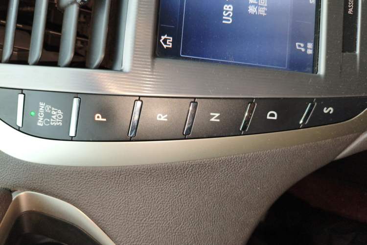 Used Lincoln MKZ 2019 2.0T Luxury Edition China VI
