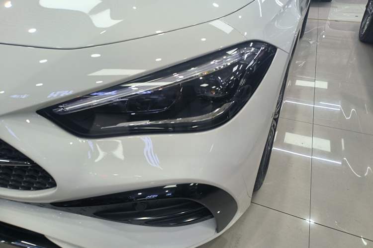 Used Mercedes-Benz CLE 2024 CLE 260 Convertible Coupe Left Front Headlight