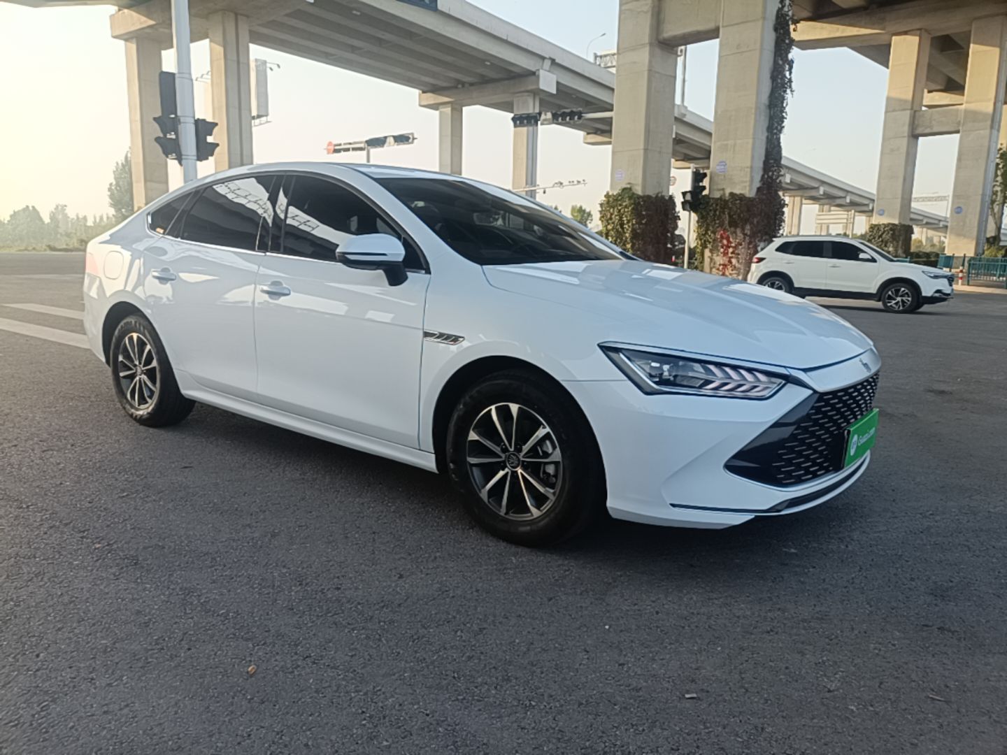 BYD Qin PLUS 2024 HONOR Edition DM-i 55KM Leading Model — снимка 3