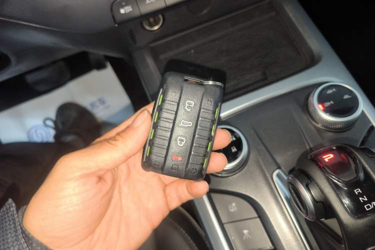 Used Tank 300 2024 2.0T Challenger Vehicle Key