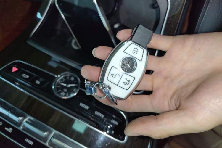 Used Mercedes-Benz C-Class 2017 Facelift C 200 L
