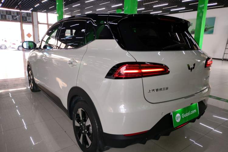 Used Wuling Bingo PLUS 2024 330 km Range Five-Seater Version