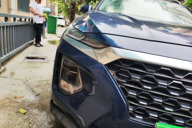 Used Hyundai Santa Fe 2019 380 TGDi DLX Automatic Two-Wheel Drive Prestige Plus Version China VI Standard