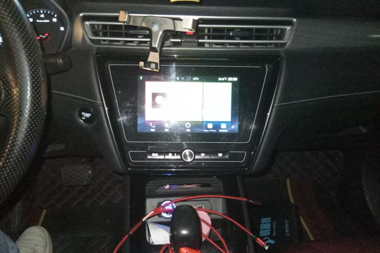 Used Roewe i5 2019 1.5L Automatic 4G Connected Linghao Edition
