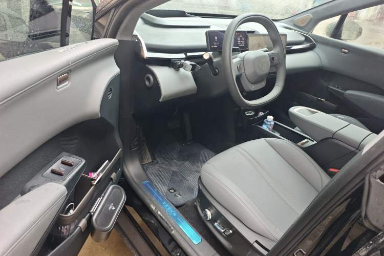 Used Zeekr X 2025 5-Seater Rear-Drive Version
