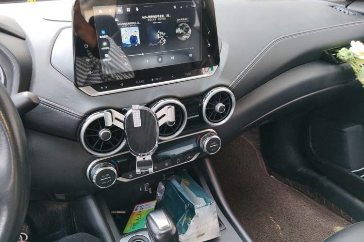 Used Nissan Sylphy 2022 1.6L XL CVT Enjoyment Edition Audio And AC Panel