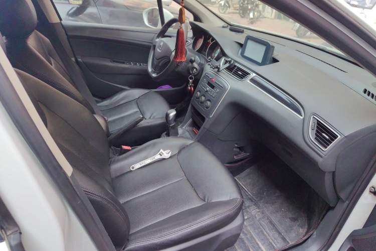 Used Peugeot 308 2014 Enjoy Edition Classic 1.6L Manual YouShang Model Left Front Seat