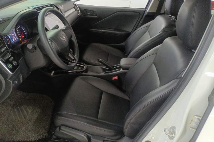 Used Honda Gienia 2017 1.5L CVT Comfort Version