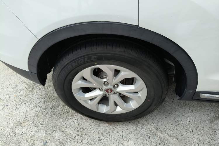 Used Hanteng X7 2016 1.5T Manual Luxury Edition
