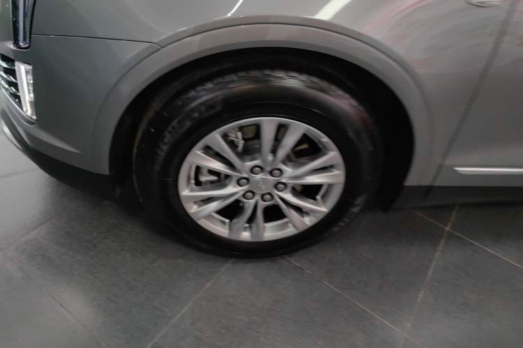 Used Cadillac XT5 2023 2.0T Two-Wheel-Drive Fashion Edition