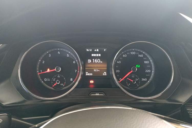 Used Volkswagen Tiguan L 2019 330TSI Automatic Two-Wheel Drive Smart Luxury Version China V Emission Standard