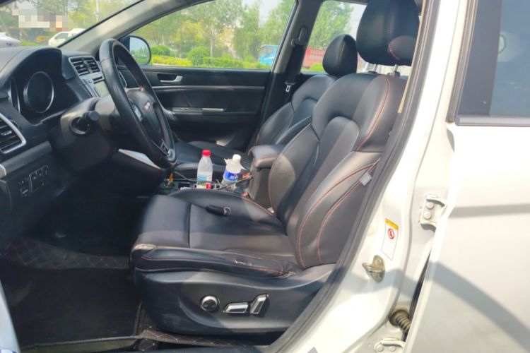 Used Haval H6 2015 Sport Edition 1.5T Automatic Two-Wheel Drive Luxury Model Left Front Seat