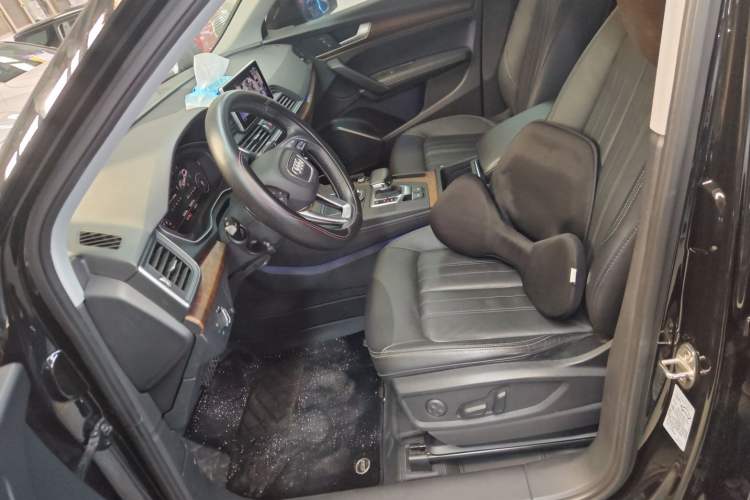 Used Audi Q5L 2020 Updated 40 TFSI Prestige Fashion Edition
