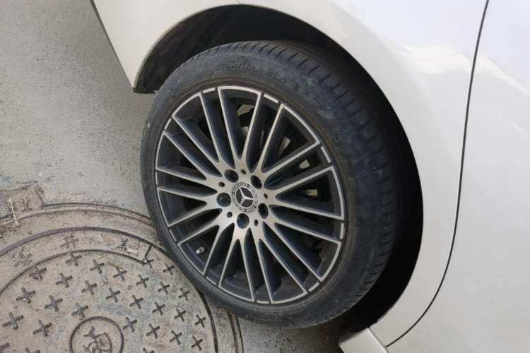 Used Mercedes-Benz C-Class 2023 Restyled C 260 L Sport Edition