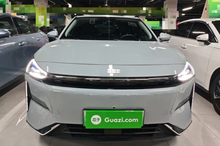 Used Geely Galaxy L6 2024 125km PLUS Dragon Edition Front