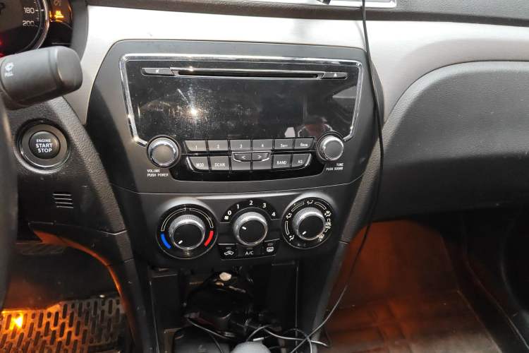 Used Suzuki Alivio 2015 1.6L Automatic Enjoyment Model