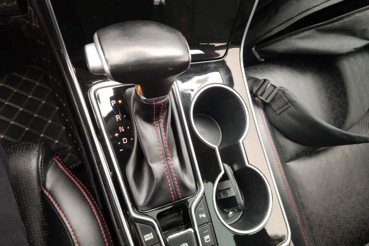 Used Kia KX5 2019 1.6T Automatic Two-Wheel Drive Luxury Edition