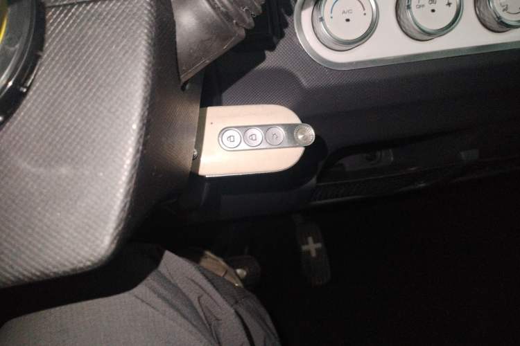 Used Wuling Hongguang MINIEV 2022 Macaron Premium Model – Lithium Iron Phosphate