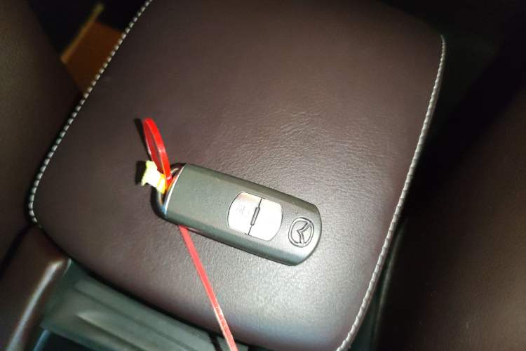 Used Mazda CX-4 2016 2.0L Automatic 2WD Blue Sky Luxury Edition
