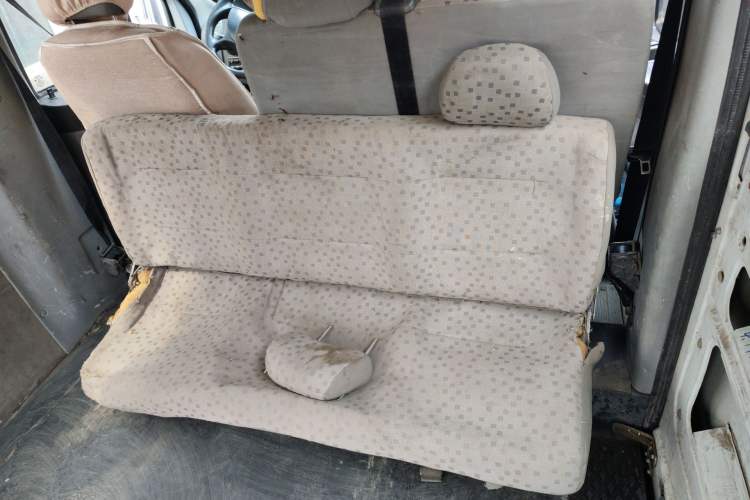 Used Iveco Power Daily 2013 2.5T-A37 Dual-Purpose High-Roof Van