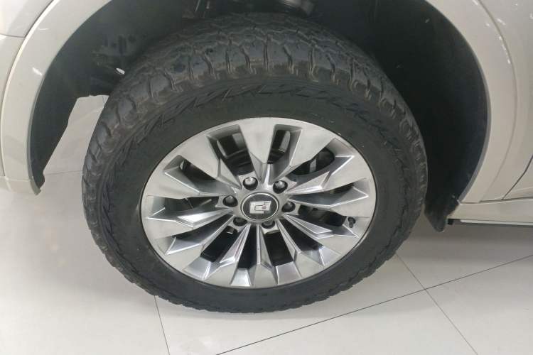 Used Tank 500 New Energy 2023 Hi4-T Left Front Wheel Hub