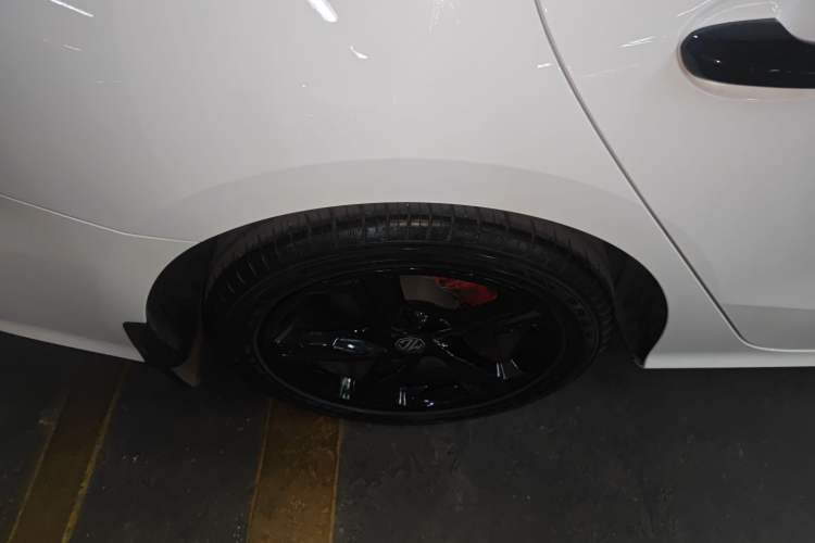 Used MG 5 Scorpio 2022 1.5T Trophy Sport Luxurious Edition