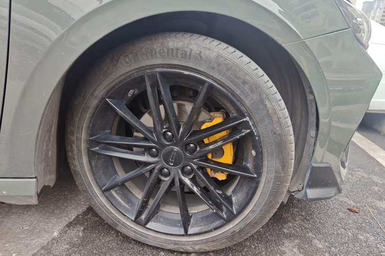 Used Geely Auto Binray 2022 Binrui COOL 1.5T DCT Thunder Edition Right Front Wheel Hub