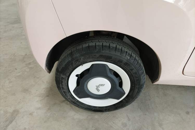 Used Wuling Hongguang MINIEV 2021 Macaron Premium Model – Lithium Iron Phosphate Exterior 5