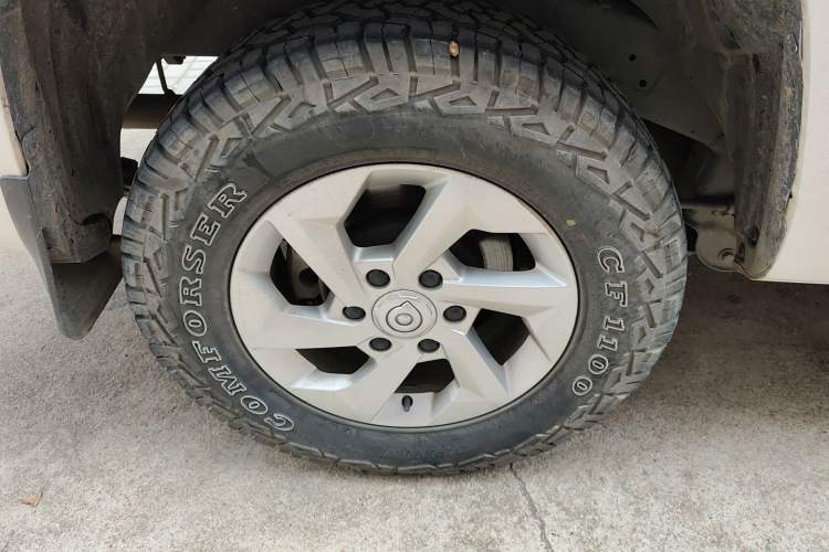 Used Great Wall King Kong Poer 2022 2.0T Manual Gasoline 4x4 Base-Trim Long-Box GW4C20B Exterior 5