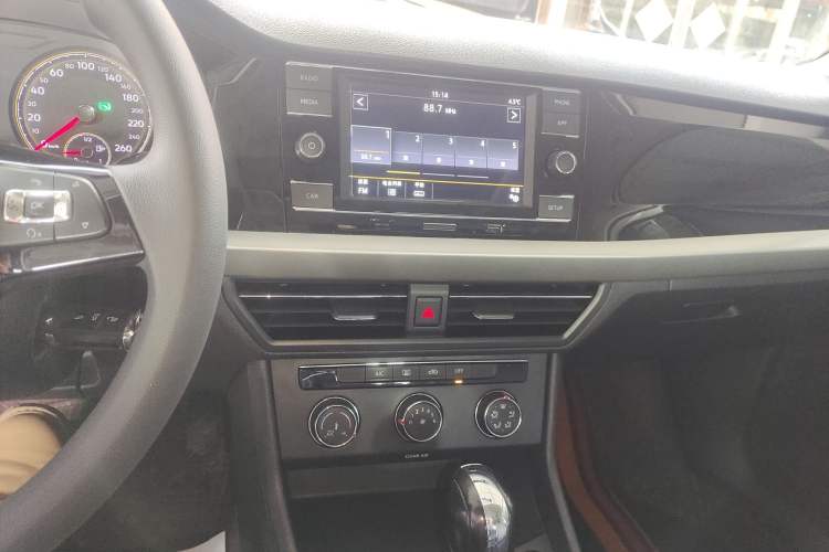 Used Volkswagen Lavida 2019 1.5L Automatic Comfort Edition China VI Standard