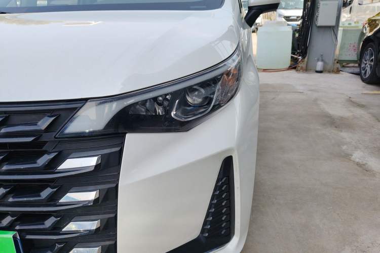 Used GAC Trumpchi M6 2023 PRO 270T DCT Elite Edition Left Front Headlight