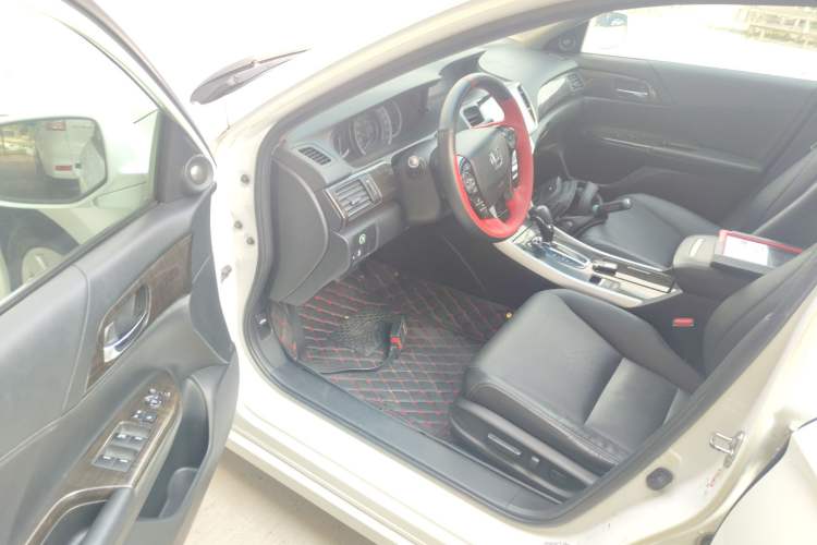 Used Honda Accord 2014 2.4L EX Luxury Edition Driver Seat