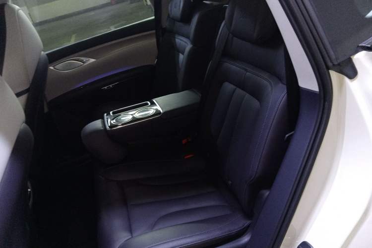 Used IM LS7 2023 77 kWh Urban Fit Rear-Wheel Drive