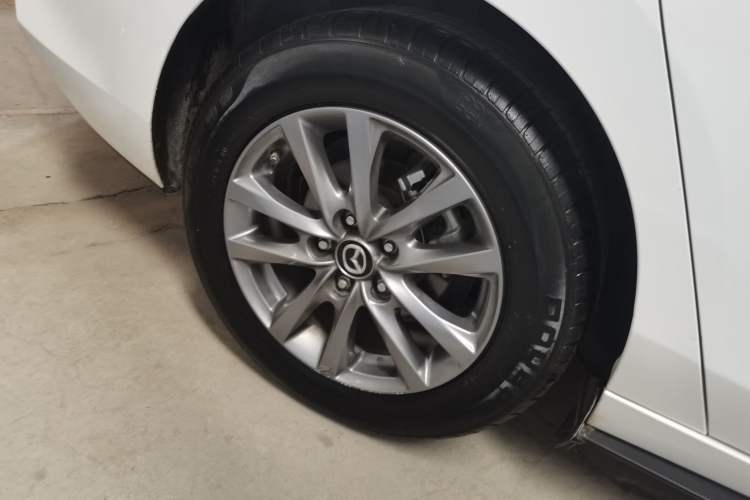 Used Mazda 3 Axela 2021 2.0L Automatic Zhiqing Edition