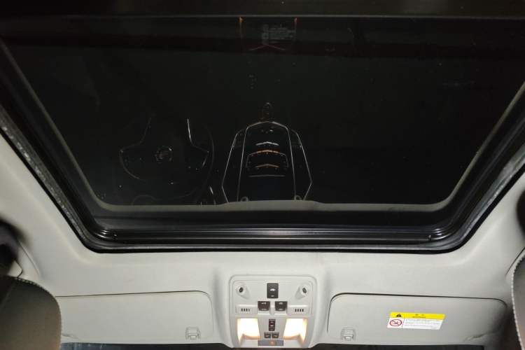 Used Cadillac SRX 2015 3.0L Elite Model